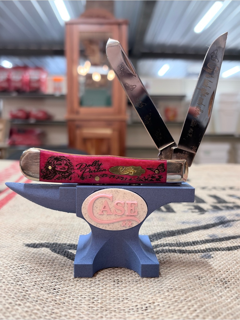 Weighted Magnetic Knife Anvil Stand